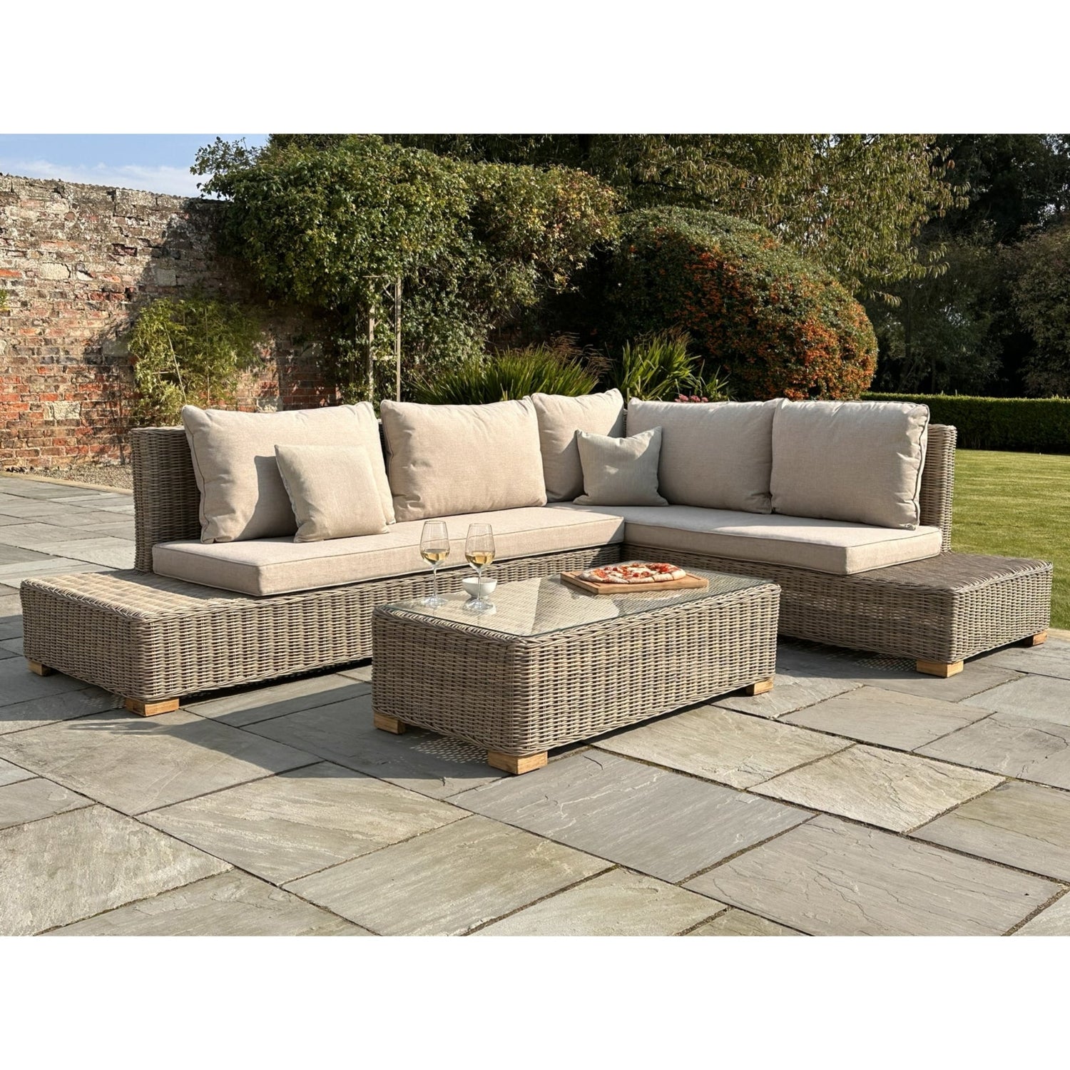Garden & Outdoor